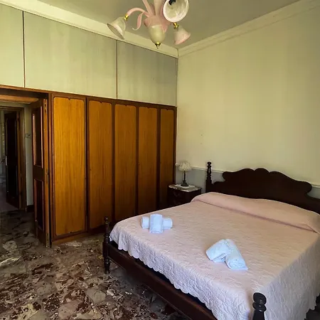 Appartement Ferro Historic - Centralissimo - 100mt Dal Mare Anzio